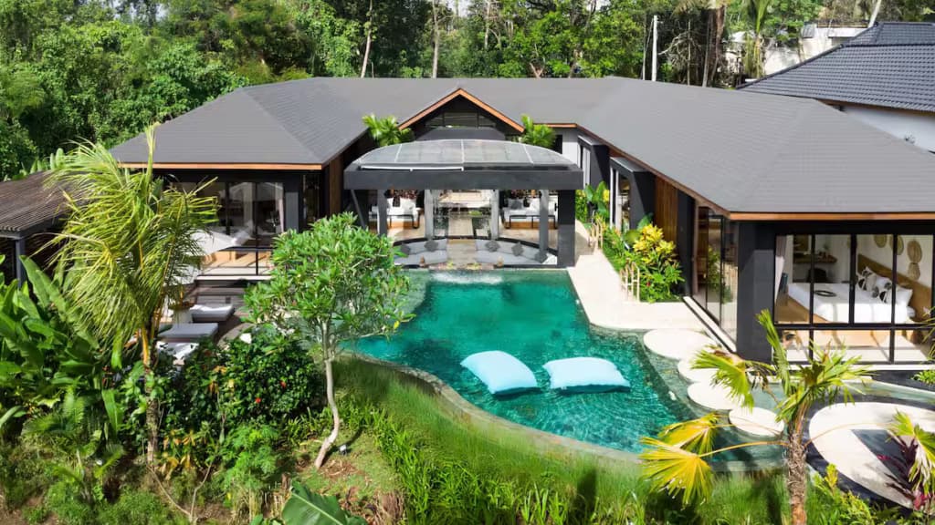Villa delivered by Teville in Bali — photo 1