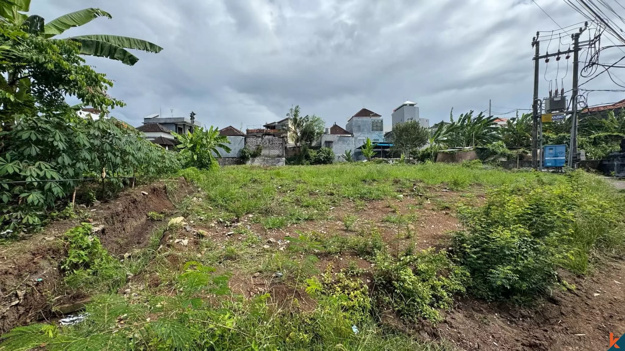 800 m² Land Plot for Sale in Tibubeneng, Bali — photo 1