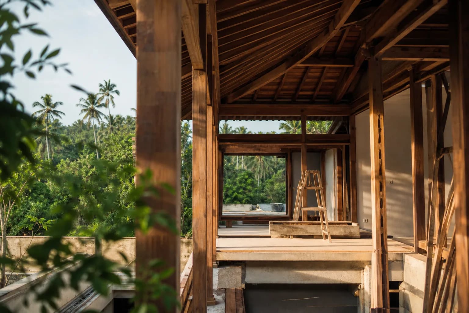 Tropical Timber Finishing: Sealers, Fasteners Joints for Bali