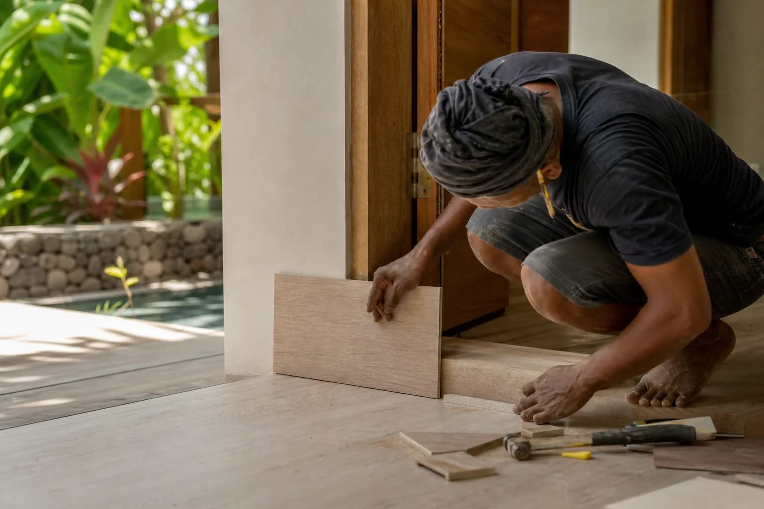 Moisture-Resistant Plywood Skirting Door Trim Installation Bali
