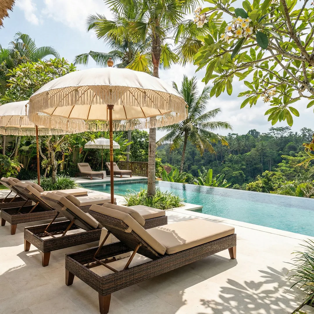 🏊 Pool Deck Furniture | Relaxation Zones

Pool furniture requires chlorine-resistant materials, dra
